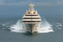 La saisie du yacht géant du plus riche des Russes coûte cher aux Allemands, l'oligarque tente de riposter - 2 - Yacht Dilbar 2016 first set 02
