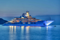 La saisie du yacht géant de l'homme le plus riche de Russie coûte cher aux Allemands, l'oligarque tente de riposter - 8 - Yacht Dilbar 2016 first set 08