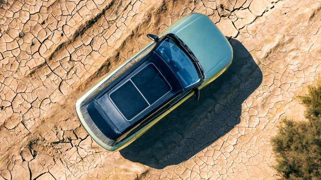 Levný čínský &bdquo;Range Rover z Temu&rdquo; v Evropě prodejně deklasuje originál, i když testy radí se mu obloukem vyhnout