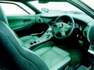 La supercar bâclée de Jaguar était un échec total, ce n'est qu'après une coupe qu'elle a finalement obtenu une version séduisante - 4 - Jaguar XJ220 Pininfarina 1995 first set 04