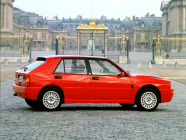 Le Stig le plus célèbre de Top Gear achète une nouvelle voiture pour la conduite quotidienne, et confirme que le corbeau s'adapte au corbeau - 2 - Lancia Delta HF Integrale photo d'illustration 02