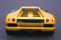 L'emblématique Lamborghini Diablo peut être achetée pour le prix d'une nouvelle Octavia, mais la vraie est probablement comme 