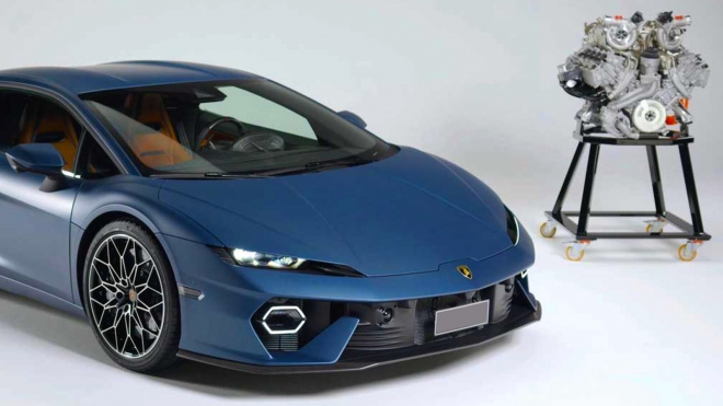 Lamborghini otočilo o 180 stupňů. Teď říká, že u spalovacích motorů zůstane „tak dlouho, jak to jen půjde”