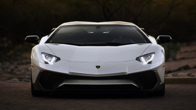 Oprava banální poruchy Lamborghini měla stát 28 tisíc, než v něm mechanik objevil díl od Fordu za 900 korun