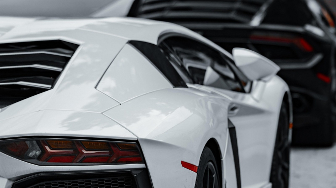 &bdquo;Zákaz spalovacích aut není nic než státem podporovaná šikana,&rdquo; říkají bez servítek už i &bdquo;na západě&rdquo;