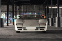 La Lamborghini Countach la plus célèbre a été retrouvée sous une couche de poussière après 20 ans, c'est l'état dans lequel elle se trouve à vendre - 2 - Lamborghini Countach LP500S 1982 à vendre 02