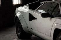 La Lamborghini Countach la plus célèbre a été retrouvée sous une couche de poussière après 20 ans, c'est dans cet état qu'elle est à vendre - 9 - Lamborghini Countach LP500S 1982 à vendre 09