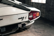 La Lamborghini Countach la plus célèbre a été retrouvée sous une couche de poussière après 20 ans, c'est exactement l'état dans lequel elle se trouve à vendre - 12 - Lamborghini Countach LP500S 1982 à vendre 12