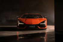 L'intérêt pour la nouvelle Lambo montre à quel point les nouvelles voitures se sont éloignées de l'imagination des gens, ils sont descendus sur le moteur V12 comme des guêpes sur des bonbons - 4 - Lamborghini Revuelto 2023 first kit 12