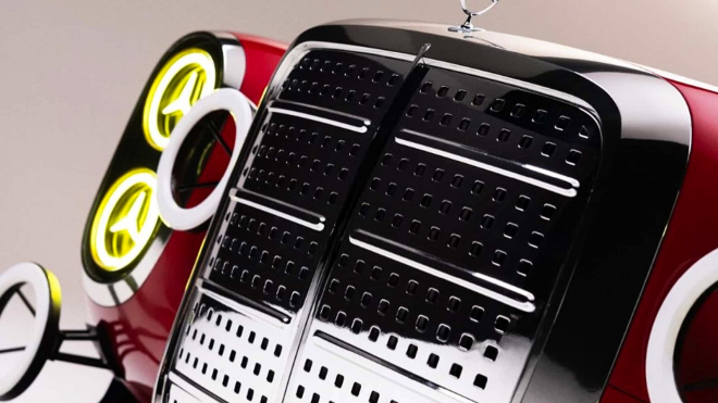 Vyhozený šéfdesignér Mercedesu potají stvořil nástupce legendární Rudé svině, asi chce dokázat, že pořád má co říct