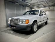 Le premier propriétaire a caché une Mercedes indestructible dans le garage pendant 37 ans, qui ne sera pas arrêtée même par l'apocalypse, maintenant presque inutilisée est à vendre - 2 - Mercedes W124 200D 1987 à vendre 02