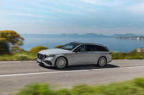 Mercedes a présenté la nouvelle génération de la Classe E Break, le compartiment à bagages et les moteurs sont en attente - 4 - Mercedes-Benz E Estate 2023 first set 04
