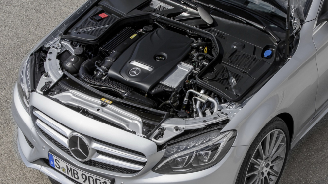 Ojeté Mercedesy W204 a W205 provází dle detailních dat TÜV minimum problémů, motor si u nich pořád můžete vybrat