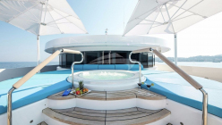 Le superyacht d'un cheik arabe, d'une valeur d'un milliard de dollars, est à vendre, à l'intérieur c'est un palace flottant de luxe - 5 - Moonlight II yacht à vendre 05