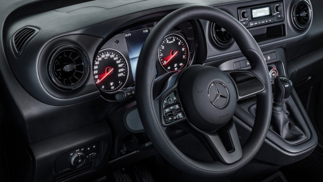 Mercedes končí s dalšími dvěma modely, v době úspor musí pryč z nabídky vše, co není dostatečně „progresivní”