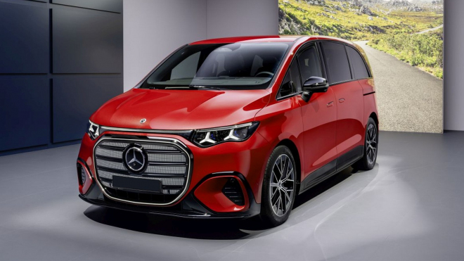 Mercedes po čase něčím zaujal, je to luxusní autobus. Smysl ale bude dávat pro málokoho