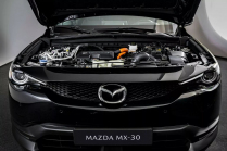 Le moteur rotatif Wankel, autrefois révolutionnaire, a recommencé à être monté sur une voiture flambant neuve après 11 ans - 14 - Mazda MX-30 R-EV 2023 nova kit 14