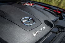 Le révolutionnaire diesel à essence de Mazda tombe dans l'oubli, les Japonais l'ont encore une fois pris à contre-pied - 9 - Mazda 3 2019 SkyActiv-X official kit 09