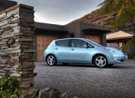 Il est possible d'acheter des véhicules électriques modernes d'occasion pour seulement 130 000 euros, mais les batteries de remplacement sont si chères que les constructeurs automobiles refusent d'en parler - 1 - Problèmes de batterie de la Nissan Leaf 2011 01