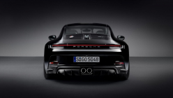 Porsche continue de caresser le cœur des puristes, sa dernière innovation associe une boîte manuelle au meilleur moteur non turbo - 10 - Porsche 911 S-T 2023 first kit 10