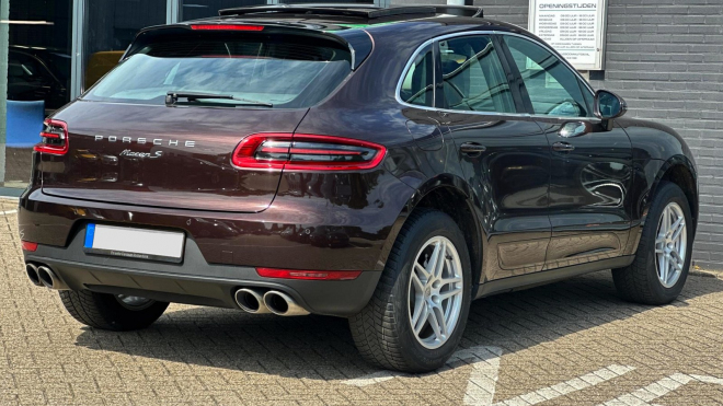 Nejlevnější Porsche Macan na prodej v Evropě nestojí víc než tříválcová Škoda Scala. A není to zdaleka „holátko”