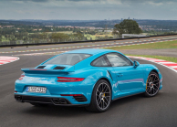 Une Porsche modifiée s'est essayée au monoposte de Formule 1. Il a suffi d'un rien pour réussir - 2 - Porsche 911 Turbo S 2016 photo d'illustration 02