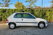 La vente d'une voiture électrique de 25 ans montre ce qu'il restera de ces voitures, même si elles ne vont nulle part - 3 - Peugeot 106 Electric 1998 vente 03