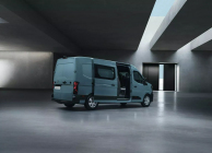 Le nouveau Renault Master continue de s'appuyer sur les moteurs diesel, mais n'a aucune chance de réussir avec la propulsion électrique - 5 - Renault Master 2023 first set 05