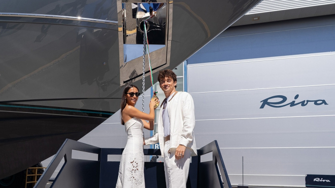 Charles Leclerc si chuť z pokaženého závodu v Miami spravil novou luxusní jachtou, má mnohem víc výkonu než jeho &bdquo;služebák&rdquo;