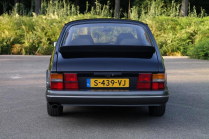 La meilleure Saab de tous les temps peut être achetée en très bon état. Vous pouvez être le roi de la route pour le prix d'une Octavia - 6 - Saab 900 Turbo 1993 krasny prodej 05