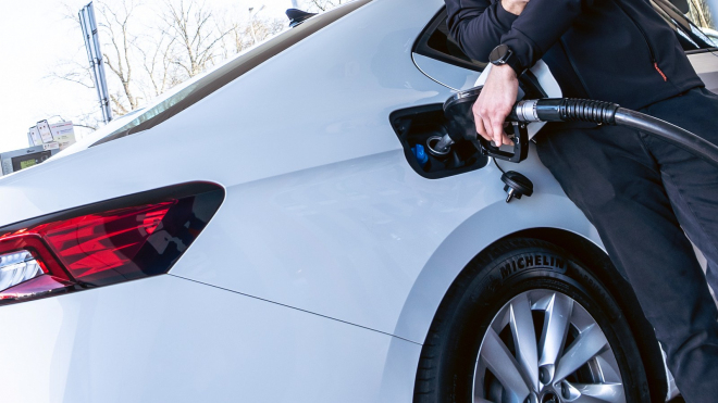 Škoda jako by na chvíli zapomněla, za co dnes kope, zničehonic začala vyzdvihovat přednosti dieselového auta