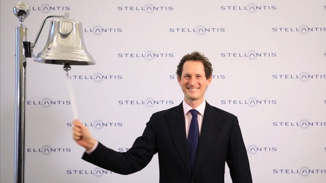 Stellantis oznámil cenu roky trvajícího hazardu s elektrickými auty. Zaskočení akcionáři v panice poslali hodnotu firmy dolů o 20 procent