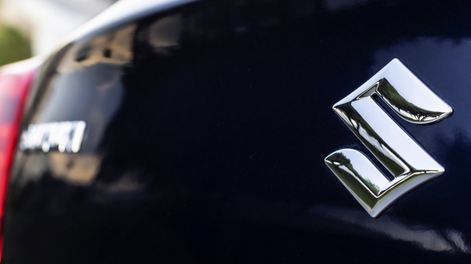 Suzuki dalo po dekádách sbohem svému dosavadnímu logu, samurajské S už nikdy nebude jako dřív