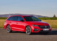 Presque aucune voiture électrique. Une société de leasing révèle les données sur les voitures de société les plus populaires en Allemagne - 4 - Skoda Octavia RS TDI vs BMW 340d Touring illustracni foto 01