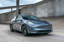 Tesla continue de stocker des voitures invendues et a donc diffusé des annonces 