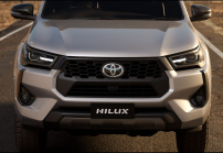 Toyota continue de marcher à contre-courant, le nouveau 2,8 litres diesel commence à être vendu dans le monde entier - 2 - Toyota Hilux 2024 Australia facelift 02