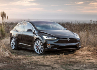 Tesla a baissé les prix de ses modèles les plus anciens de 221 mille CZK, mais la remise n'est pas gratuite cette fois - 4 - Tesla Model S et Model X convocation event Cina 04