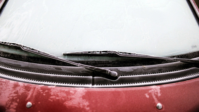 Toyota zakázala víc než 100 tisícům majitelů svých aut funkci vzdáleného startu, za mrazivých rán už si vůz předem nevytopí