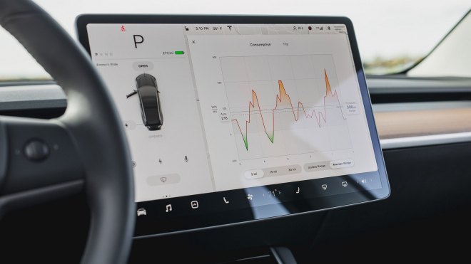 Majitel si nechal změřit, kolik kapacity baterek ztratila jeho Tesla po 3 letech a 137 000 km, výsledek ho zklamal