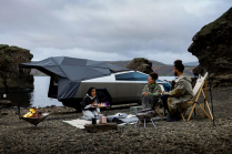 Cybertruck était censé être une grande tente pour un camping confortable, il s'est avéré être juste une autre 