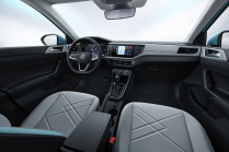 VW teste un modèle chinois bon marché en Europe, et pourrait avoir trouvé un moyen de maintenir en vente des voitures à combustion interne abordables - 7 - VW Lavida XR 2023 first kit 07