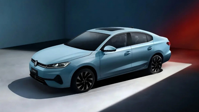 VW ukázal ještě levnější verzi svého hitu, auto větší než Škoda Octavia bude prodávat za míň než 300 tisíc Kč