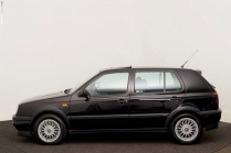 Le premier propriétaire vend ce qui est peut-être la dernière VW Golf VR6 d'origine à ce jour, son prix a mûri comme le vin - 2 - VW Golf VR6 1993 vente originale 02
