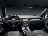 Il est possible d'acheter des SUV de luxe autrefois coûteux à bas prix en occasion après quelques années, mais il faut se méfier de leurs talons d'Achille - 15 - VW Touareg 7P V8 TDI R-Line oficialni 08