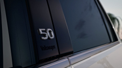 La VW Golf 8 liftée révèle ses premiers prix, l'édition du 50e anniversaire est une grande déception - 5 - VW Golf Edition 50 2024 first set 05