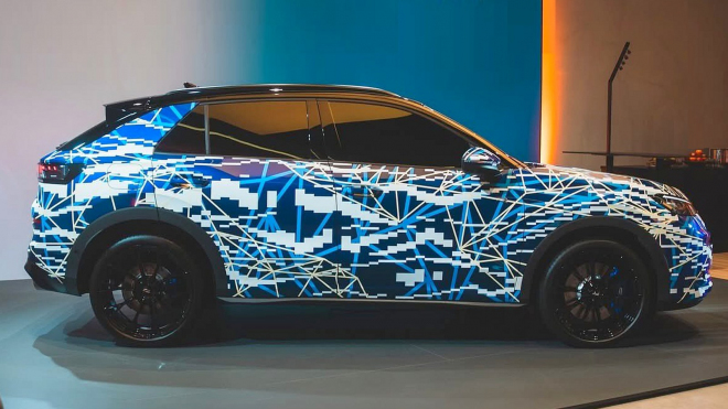 VW začal lákat na nové auto, které ještě dva roky nebude vyrábět, lidé tento krok přesto oslavují