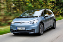 Les Allemands ont parcouru 100 000 km avec la VW ID.3 électrique et ont vérifié l'état de la batterie. Après 2 ans, elle est sur la meilleure voie de l'enfer - 1 - VW ID3 long term test ADAC 2023 press 01
