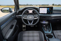 VW dit qu'il va supprimer l'ID.3 pour permettre à la Golf électrique de se démarquer. Mais pas pour tuer la Golf elle-même - 3 - VW Golf 2024 facelift first set 14