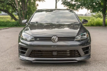 Une Golf mal peinte mais vendue par erreur a complètement changé la façon dont VW opère, maintenant elle peut être la vôtre - 1 - VW Golf R 2017 Carbon Steel Grey 01
