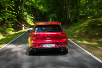VW devient Vořežwagen, les réductions de coûts dévastent les derniers vestiges des voitures de pilotes - 3 - VW Golf GTI VIII oficialni 03